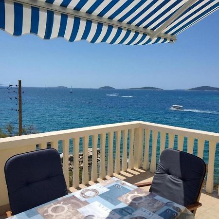 Blaza Apartment Prvić Luka Екстериор снимка