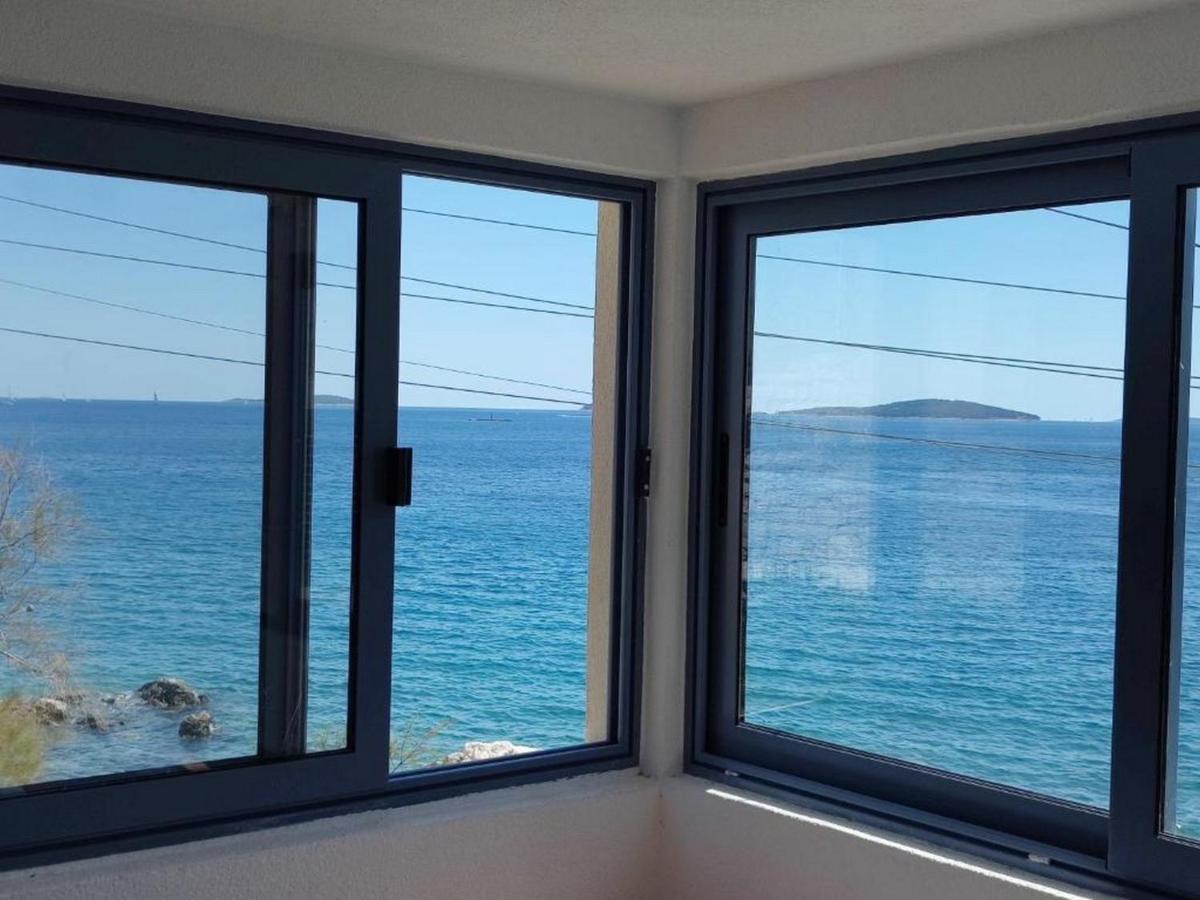 Blaza Apartment Prvić Luka Екстериор снимка
