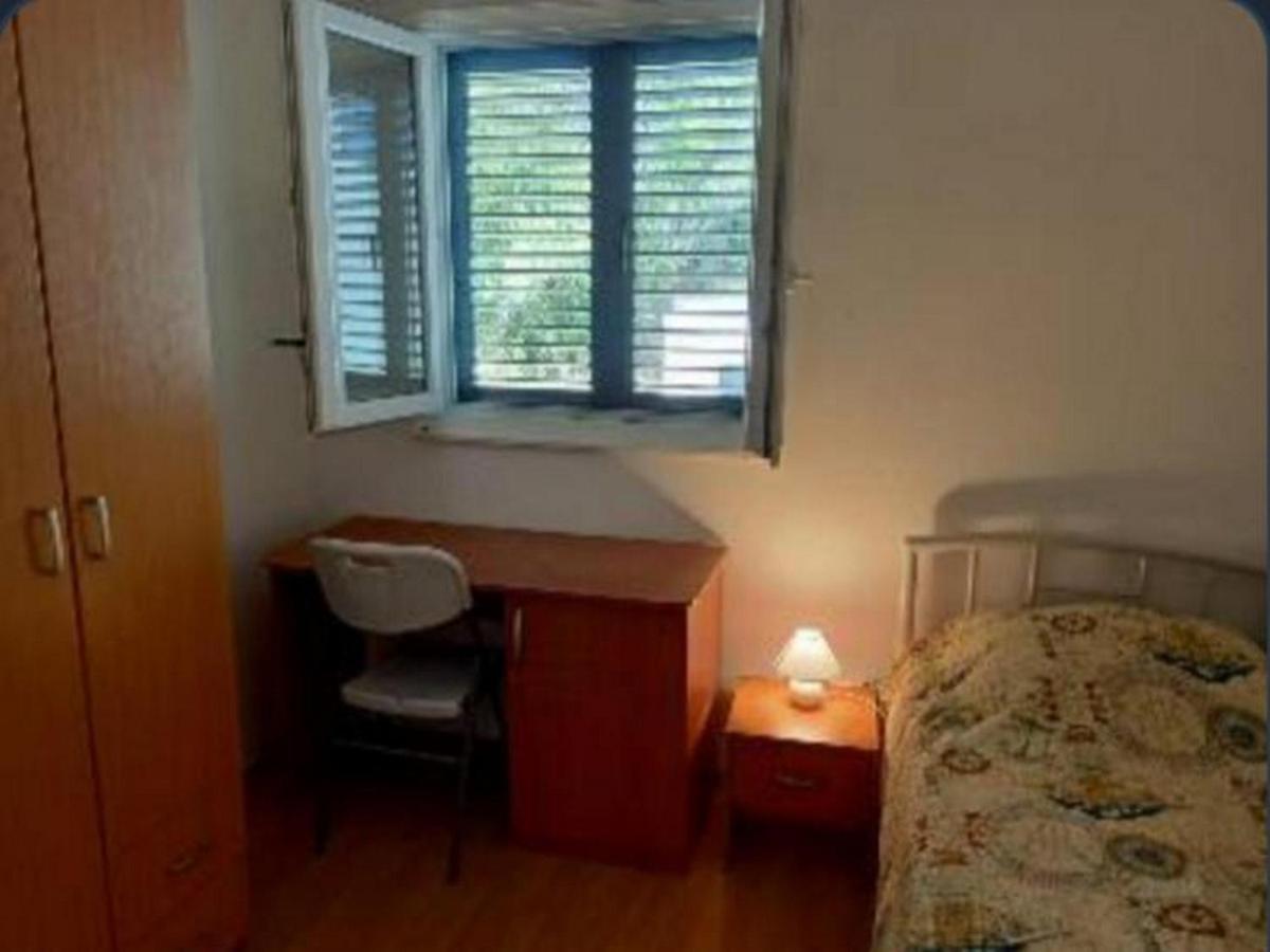 Blaza Apartment Prvić Luka Екстериор снимка